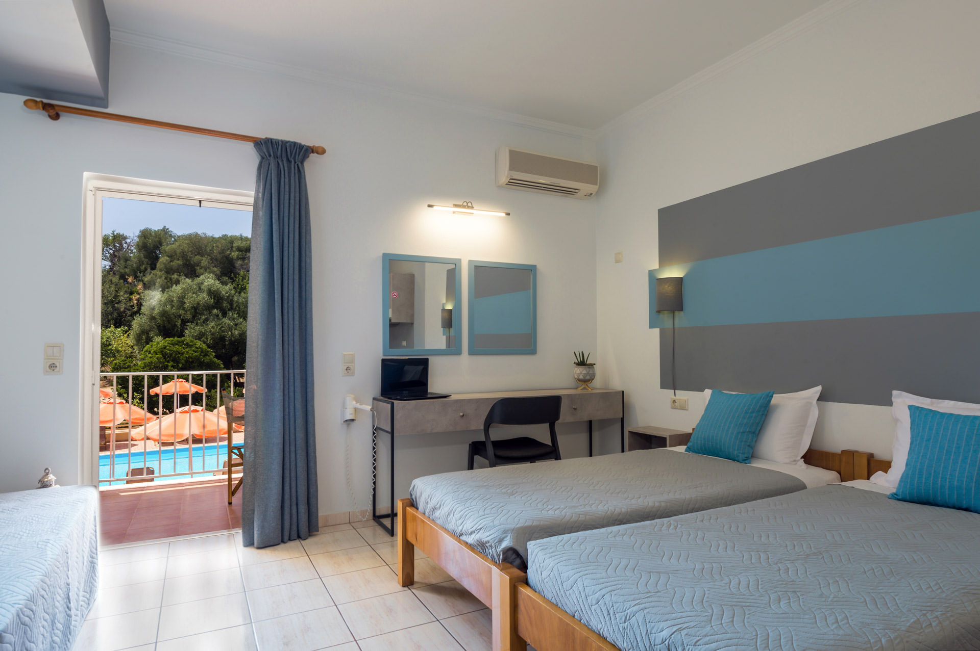Home 2 Triple Room
